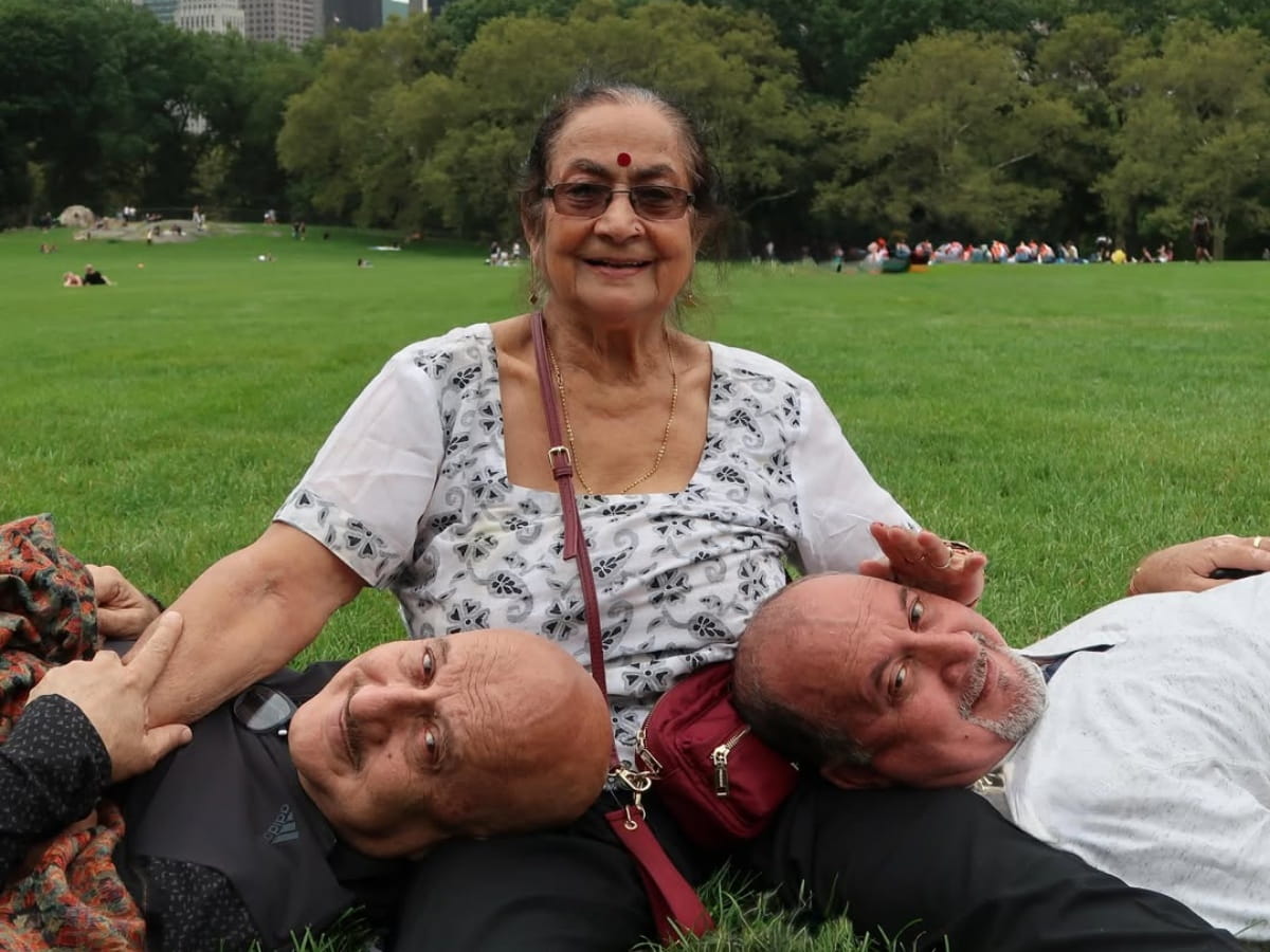 Anupam Kher Mother