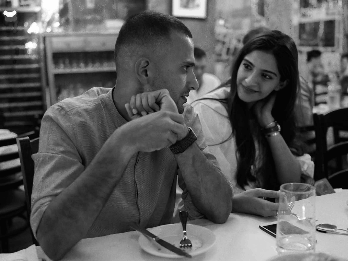 Anand Ahuja and sonam kapoor pic