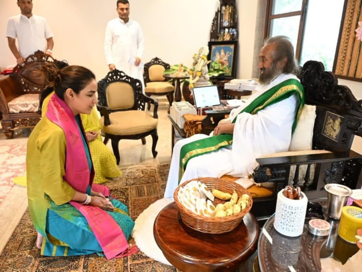 Sri Sri Ravi Shankar